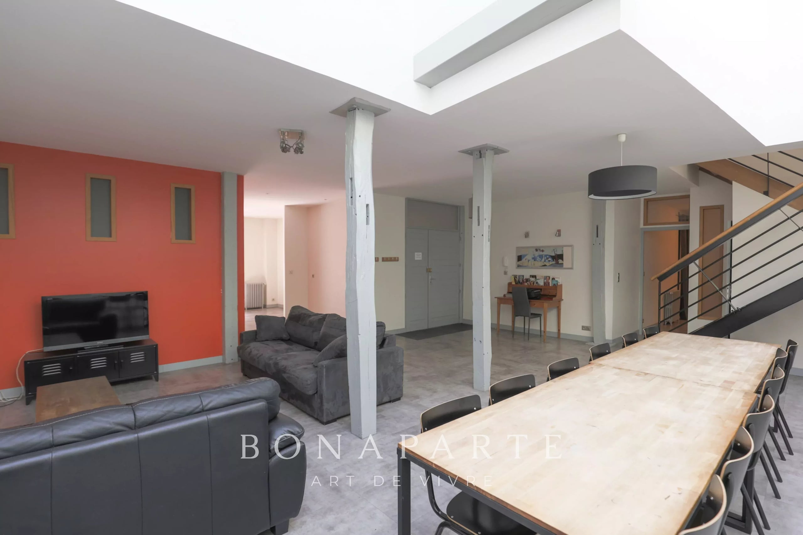 DUPLEX de 152 m² PROCHE DU PALAIS DE JUSTICE A ANGERS